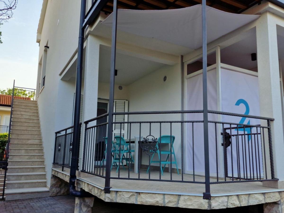 Anna24 Holidays Vantacici Εξωτερικό φωτογραφία